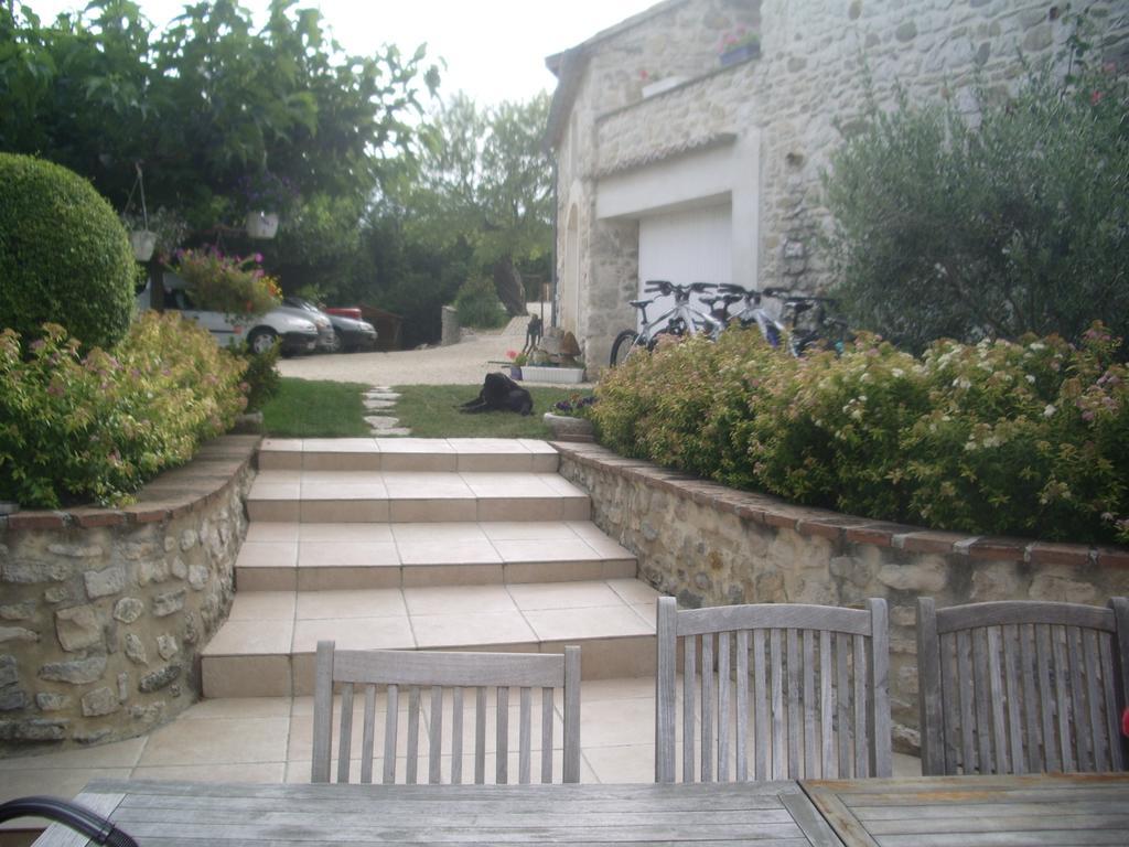 Bed and Breakfast Le Mas Fa Sua Malataverne Экстерьер фото